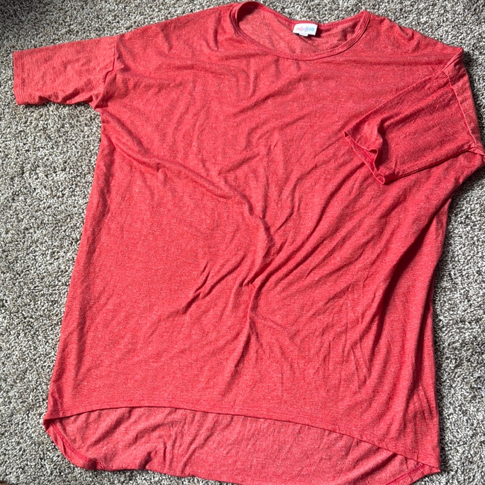 LuLaRoe Red Short Sleeve Tee Casual Essential